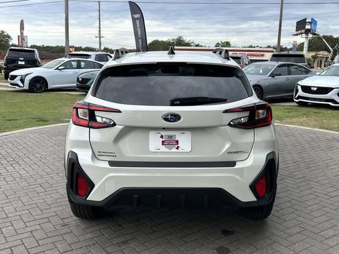 Certified 2025 Subaru Crosstrek 2.0i Premium image 5