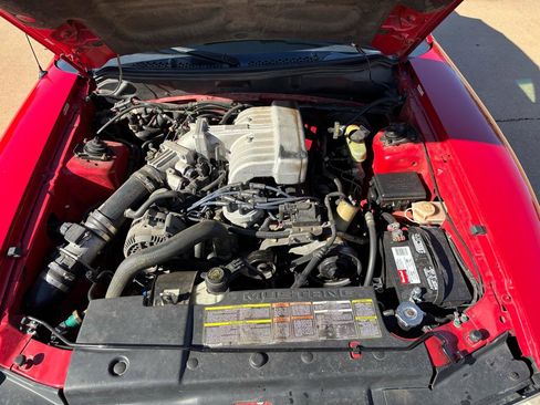 Used 1994 Ford Mustang GT RWD image 27