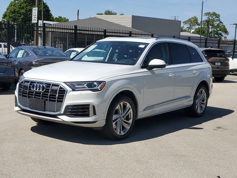 Used 2022 Audi Q7 3.0T Premium Plus AWD/4WD image 2
