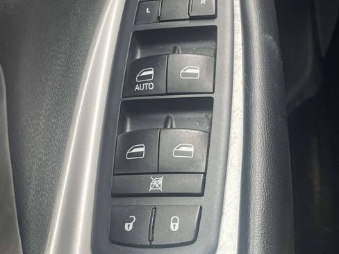 Used 2018 Dodge Journey SXT w/ Connectivity Group FWD image 22