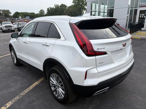 Used 2024 Cadillac XT4 Premium Luxury w/ Active Safety Package AWD/4WD image 5
