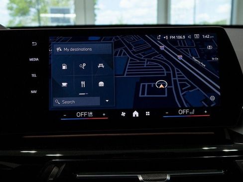 Used 2025 BMW X1 xDrive28i w/ Premium Package image 31