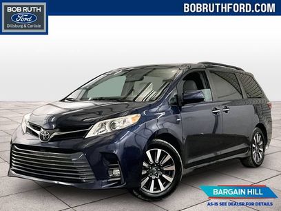 Used 2018 Toyota Sienna XLE w/ XLE Navigation Package