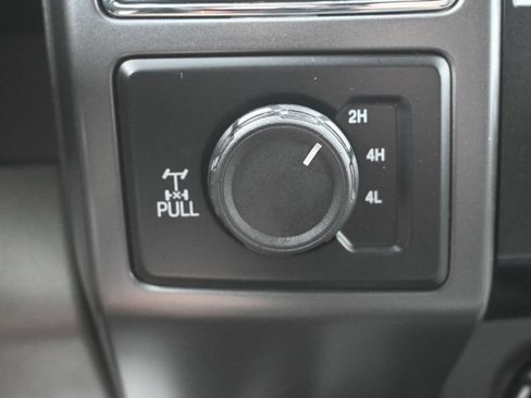 Used 2020 Ford F150 XLT AWD/4WD image 22