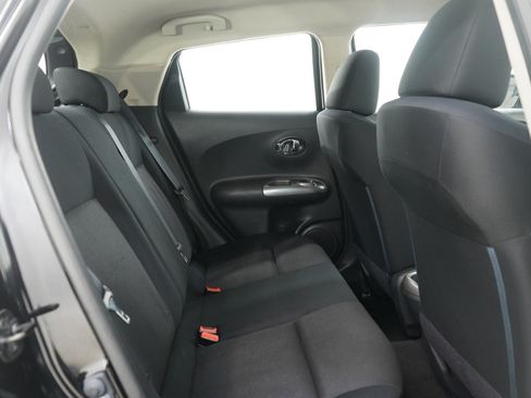 Used 2013 Nissan Juke S image 13