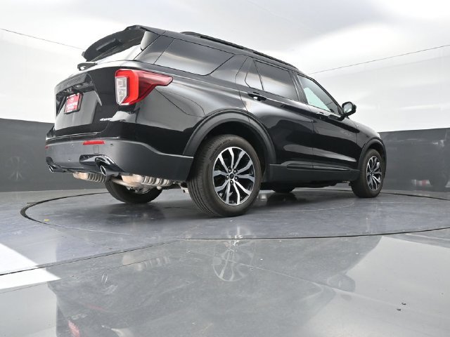 Used 2022 Ford Explorer ST-Line AWD/4WD image 37