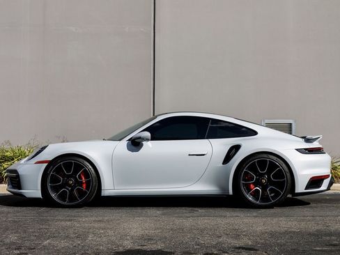 Used 2024 Porsche 911 Turbo image 2
