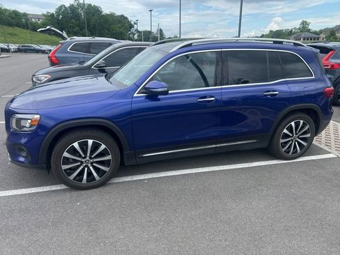 Used 2023 Mercedes-Benz GLB 250 4MATIC image 6
