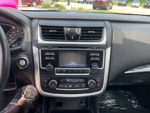 Used 2016 Nissan Altima 2.5 SL FWD image 20