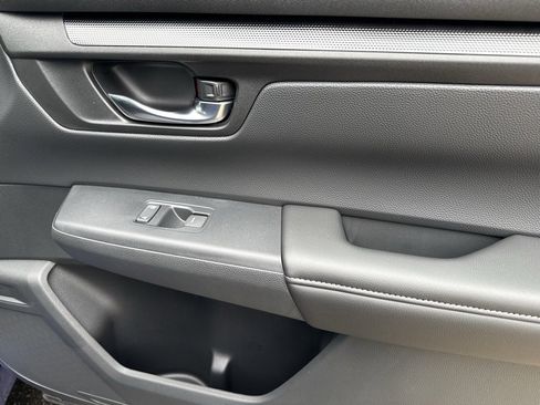 Certified 2025 Honda CR-V EX image 46