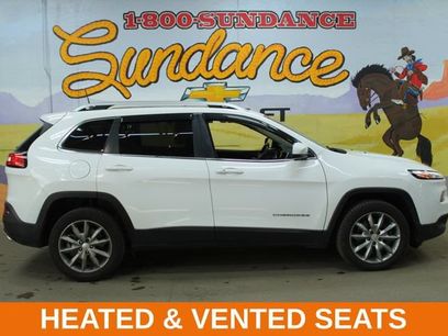 Used 2017 Jeep Cherokee Limited w/ Luxury Group