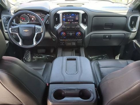 Used 2020 Chevrolet Silverado 1500 LTZ w/ LTZ Premium Package AWD/4WD image 15