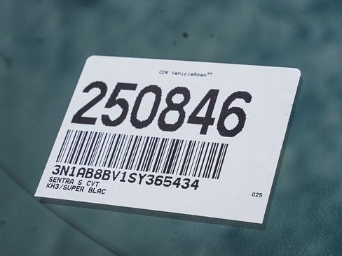 New 2025 Nissan Sentra S image 30