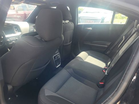 Used 2022 Dodge Charger SXT RWD image 33
