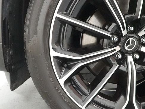 Used 2025 MAZDA CX-70 Plug-In Hybrid w/ Premium Pkg AWD/4WD image 38