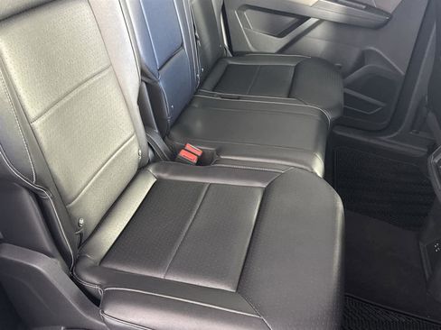 Used 2022 Volkswagen Atlas SE image 14