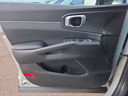 New 2026 Kia Sorento S image 9