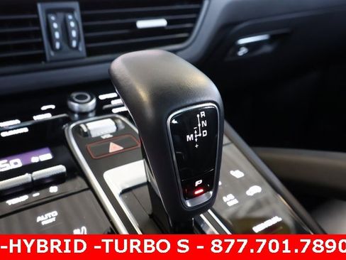 Used 2023 Porsche Cayenne Turbo S image 27