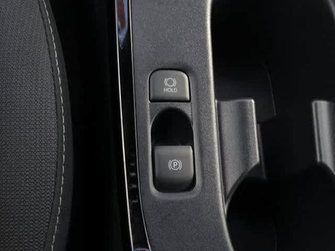 Used 2025 Toyota Corolla SE image 36