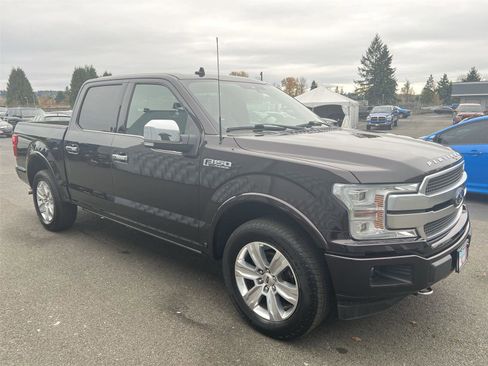 Used 2018 Ford F150 Platinum w/ Technology Package image 7