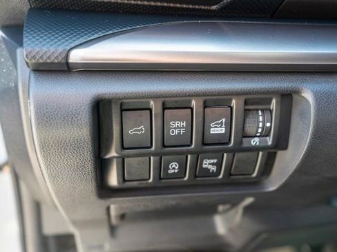 Used 2023 Subaru Forester Premium AWD/4WD image 22