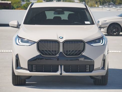 Used 2026 BMW X3 xDrive30i w/ M Sport Package AWD/4WD image 2