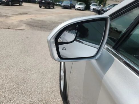 Used 2017 Lincoln MKC Premiere FWD image 30