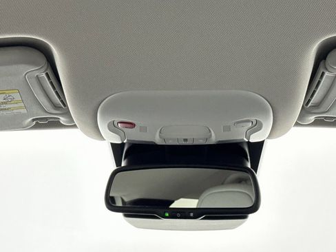 Used 2020 Jeep Renegade Limited w/ LED Lighting Group image 24