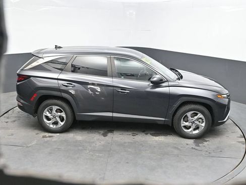 Used 2022 Hyundai Tucson SE AWD/4WD image 30