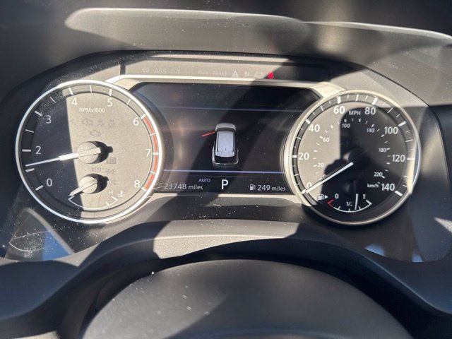 Used 2023 Nissan Rogue SV AWD/4WD image 11