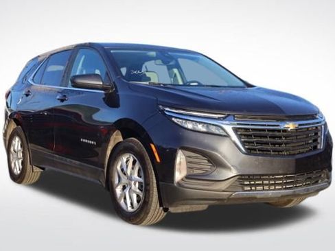 Certified 2022 Chevrolet Equinox LT w/ Driver Convenience Package image 1