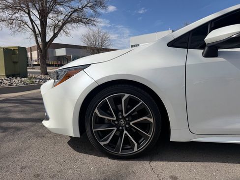Used 2019 Toyota Corolla XSE image 12