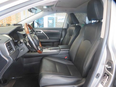 Used 2021 Lexus RX 350L FWD w/ Premium Package image 15