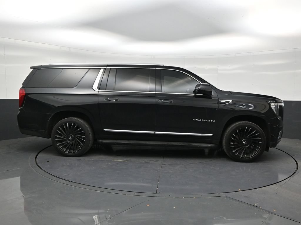 Used 2023 GMC Yukon XL SLT w/ SLT Luxury Package RWD image 6