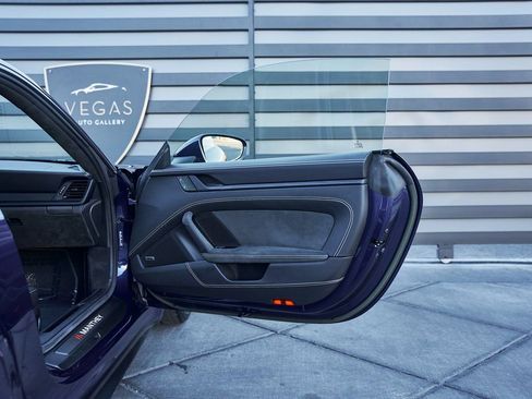 Used 2023 Porsche 911 GT3 image 31