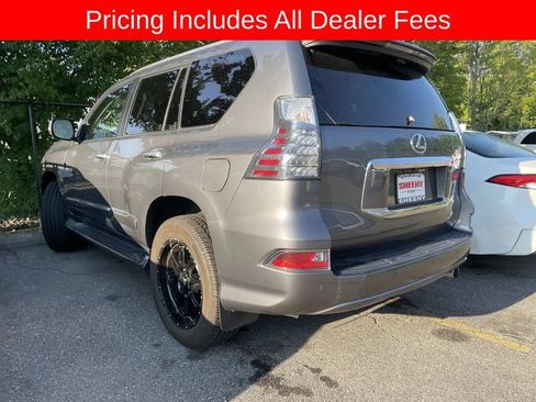 Used 2018 Lexus GX 460 Premium w/ Premium Package AWD/4WD image 4