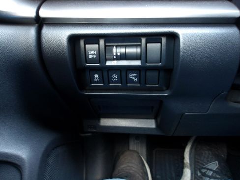 Used 2023 Subaru Crosstrek 2.5i Limited image 22