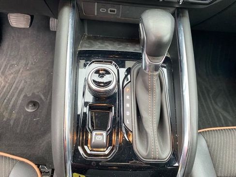 Used 2023 GMC Canyon AT4 w/ Canyon Safety Plus Package image 12