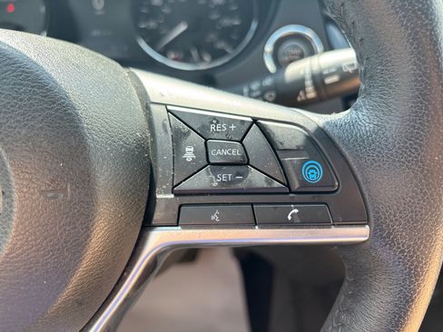 Used 2020 Nissan Rogue SL AWD/4WD image 21