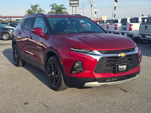 Used 2021 Chevrolet Blazer LT image 3