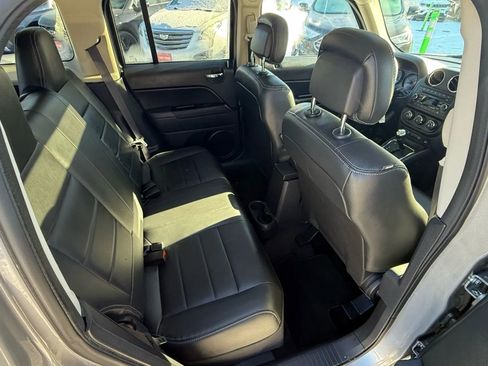 Used 2016 Jeep Patriot High Altitude image 28