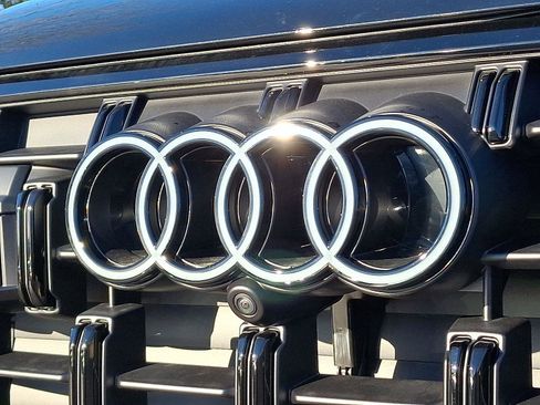 New 2026 Audi Q7 3.0T Premium Plus image 23