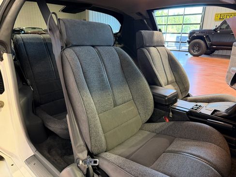 Used 1991 Chevrolet Camaro RS RWD image 21