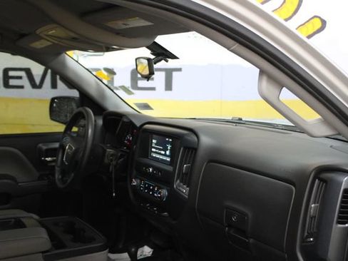Used 2017 GMC Sierra 1500 4x4 Double Cab w/ Sierra Convenience Package image 12