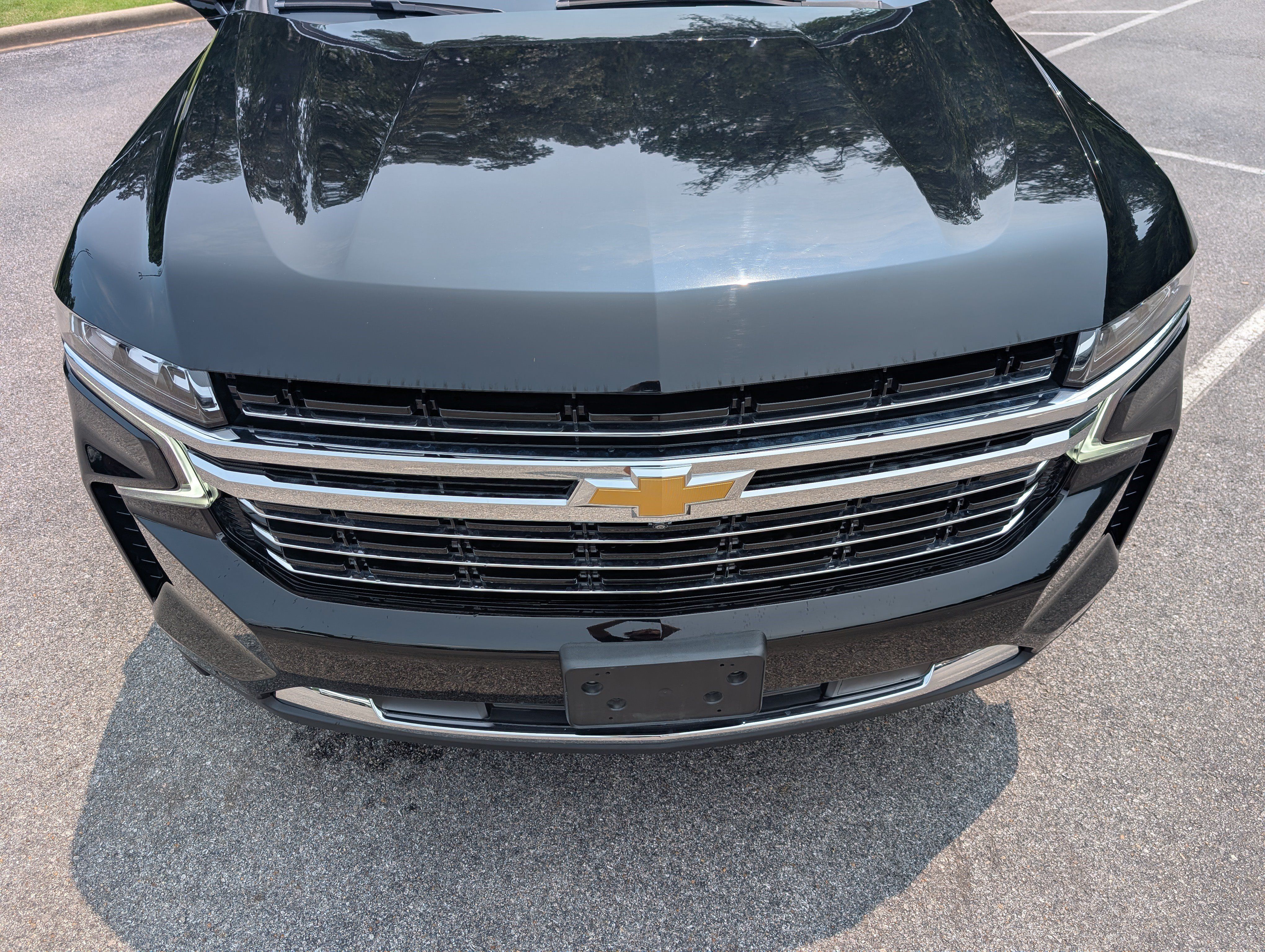 Used 2023 Chevrolet Tahoe LT w/ Luxury Package RWD image 12
