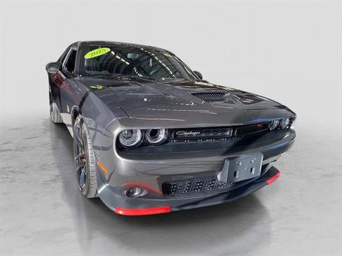 Certified 2023 Dodge Challenger R/T Scat Pack w/ Plus Package image 8