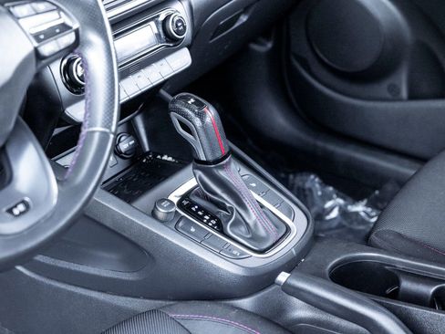 Used 2022 Hyundai Kona N Line image 17