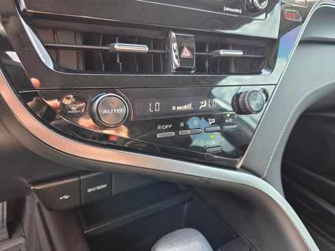 Used 2024 Toyota Camry SE w/ Convenience Package FWD image 24