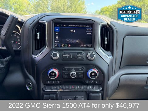 Used 2022 GMC Sierra 1500 AT4 w/ AT4 Premium Package AWD/4WD image 16