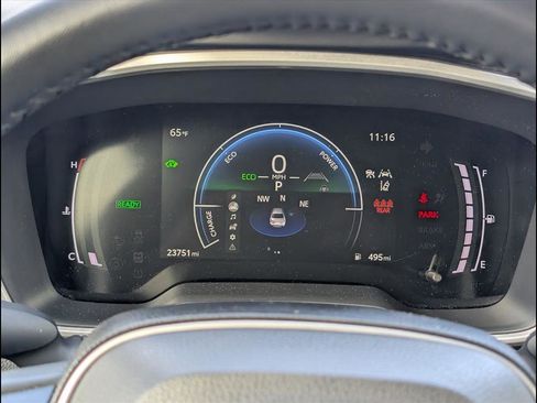 Used 2025 Toyota Corolla XLE image 13